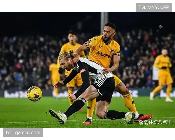 德甲转会窗落幕：多队补强引援，新星加盟成焦点