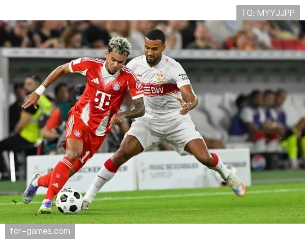 拜仁慕尼黑防守体系从高压到失位的阶段性变化，对球队稳定性造成考验